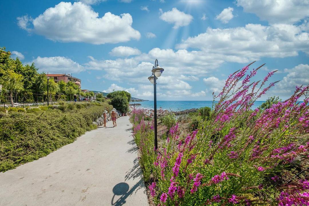 Premier Fort Beach - Premium Apartments Sveti Vlas Exteriér fotografie